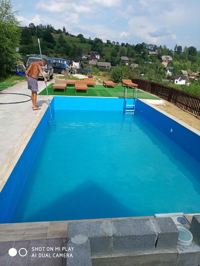 Крокус Мія Hotel Slavske Buitenkant foto
