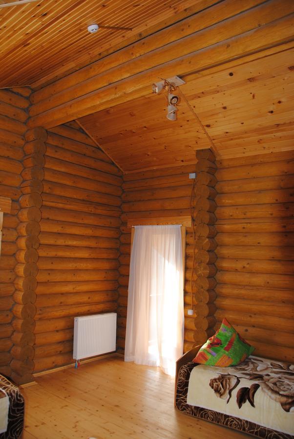 Крокус Мія Hotel Slavske Buitenkant foto