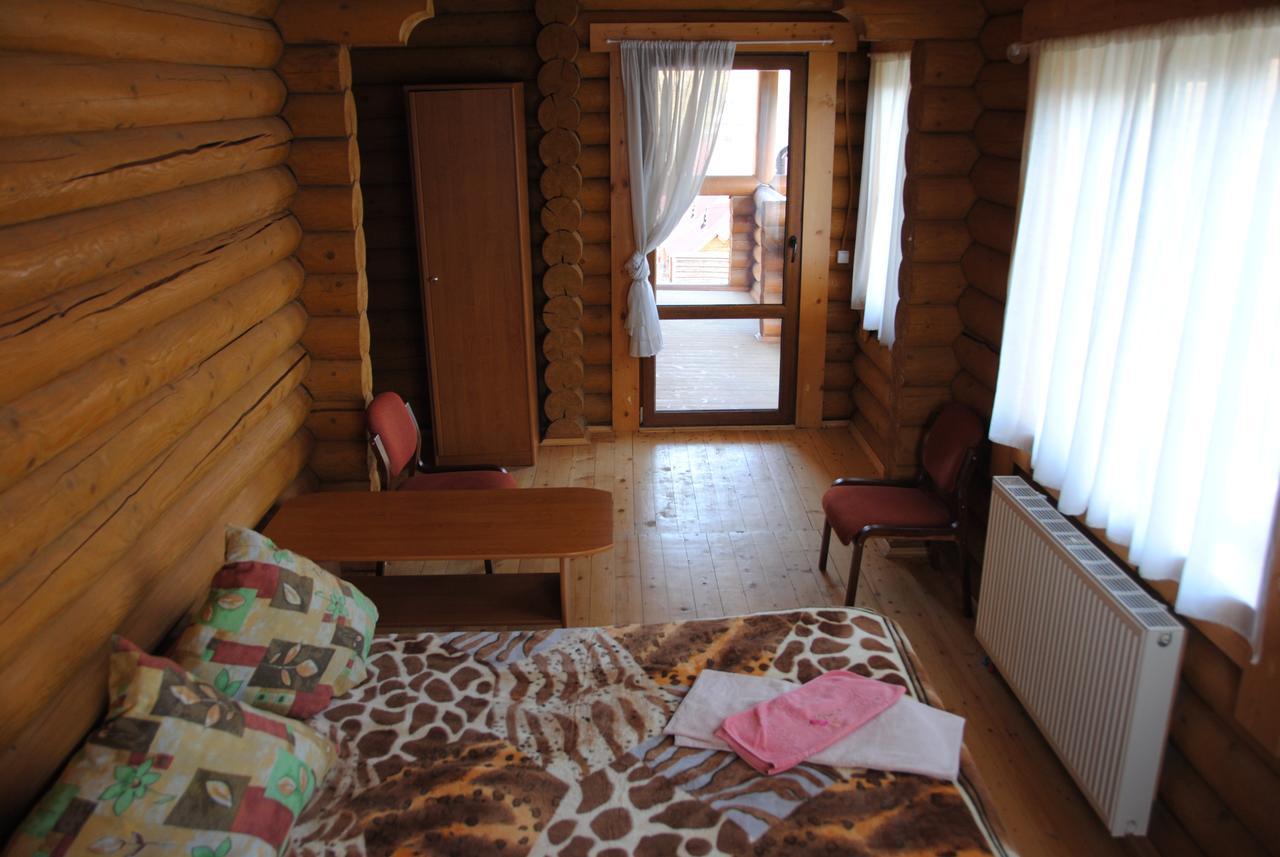 Крокус Мія Hotel Slavske Buitenkant foto